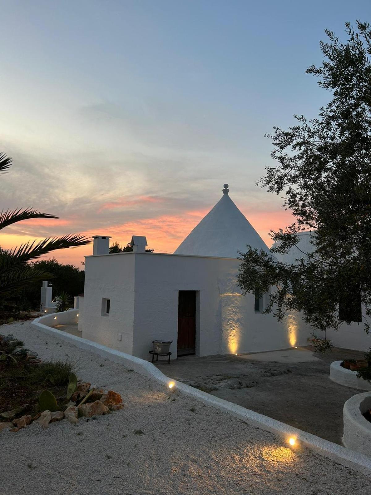 Penzion Trulli In Contrada - Monopoli Exteriér fotografie